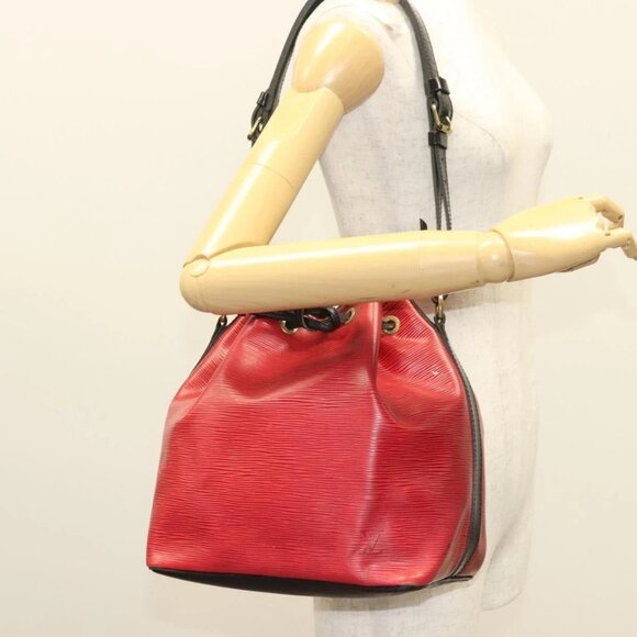 LOUIS VUITTON Epi Petit Noe Shoulder Bag Red - Picture 1 of 15